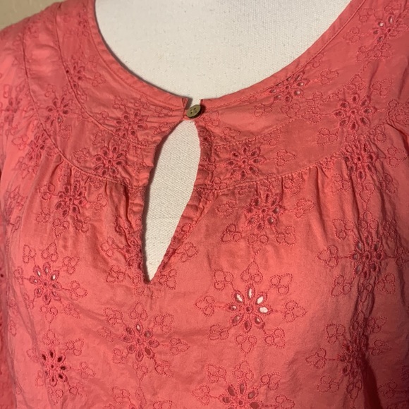 Eddie Bauer Women’s Eyelet Blouse - Picture 2 of 6